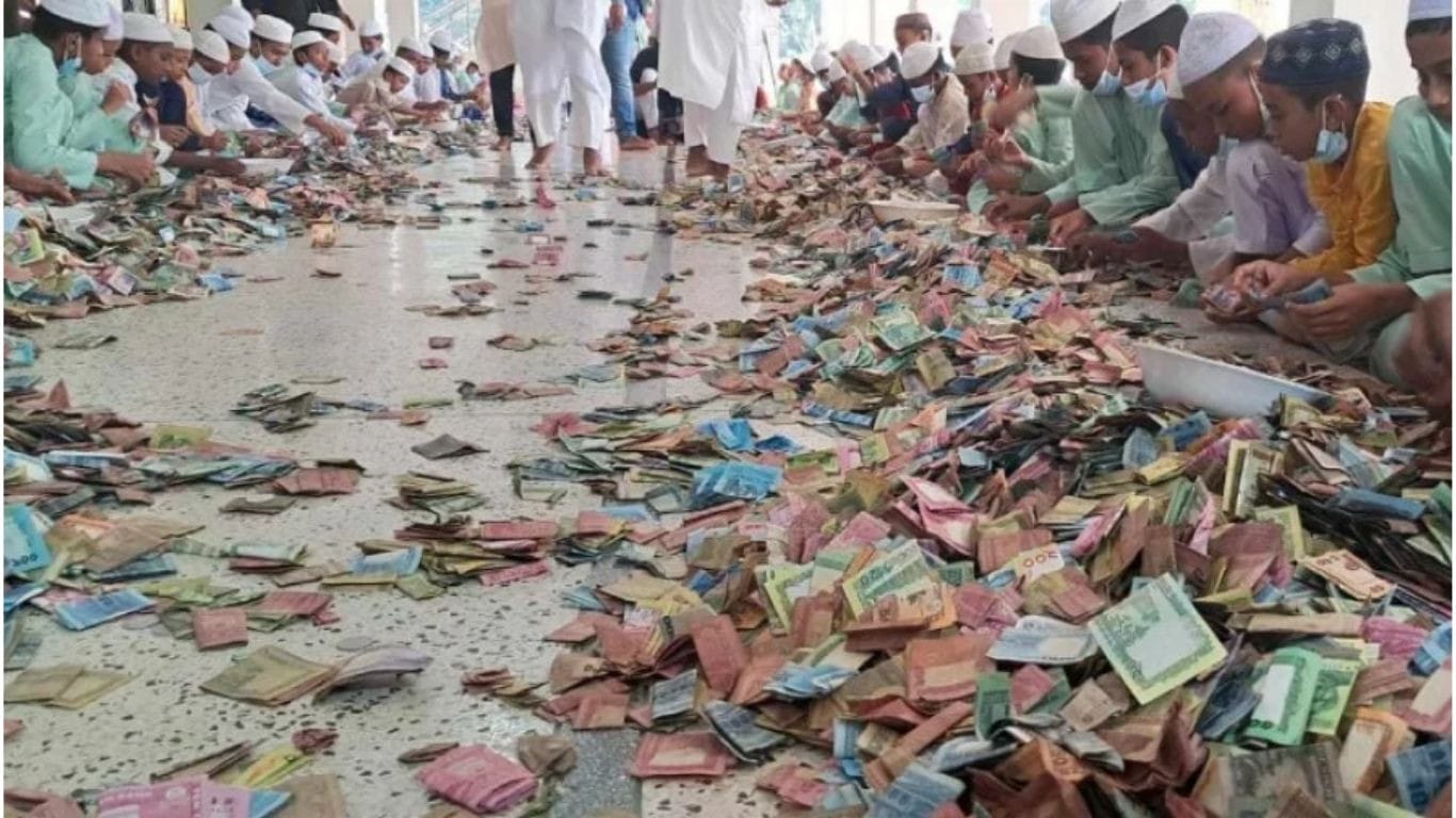 32 sacks of cash found in donation boxes of Pagla Mosque