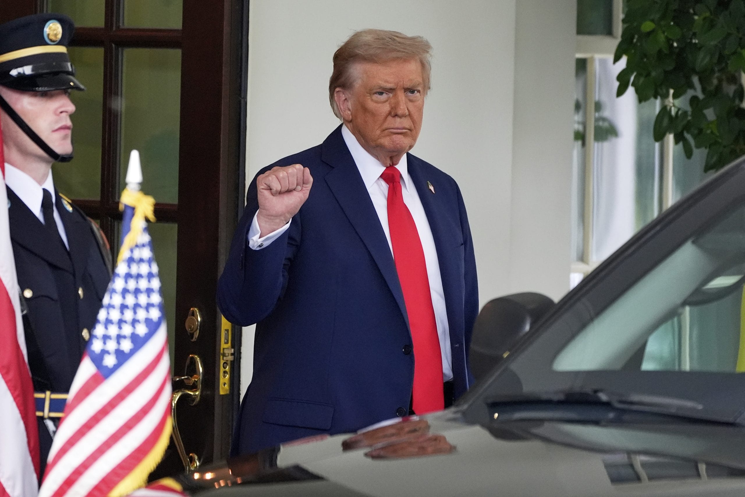 Appeals court throws out Trump’s $500m civil fraud penalty