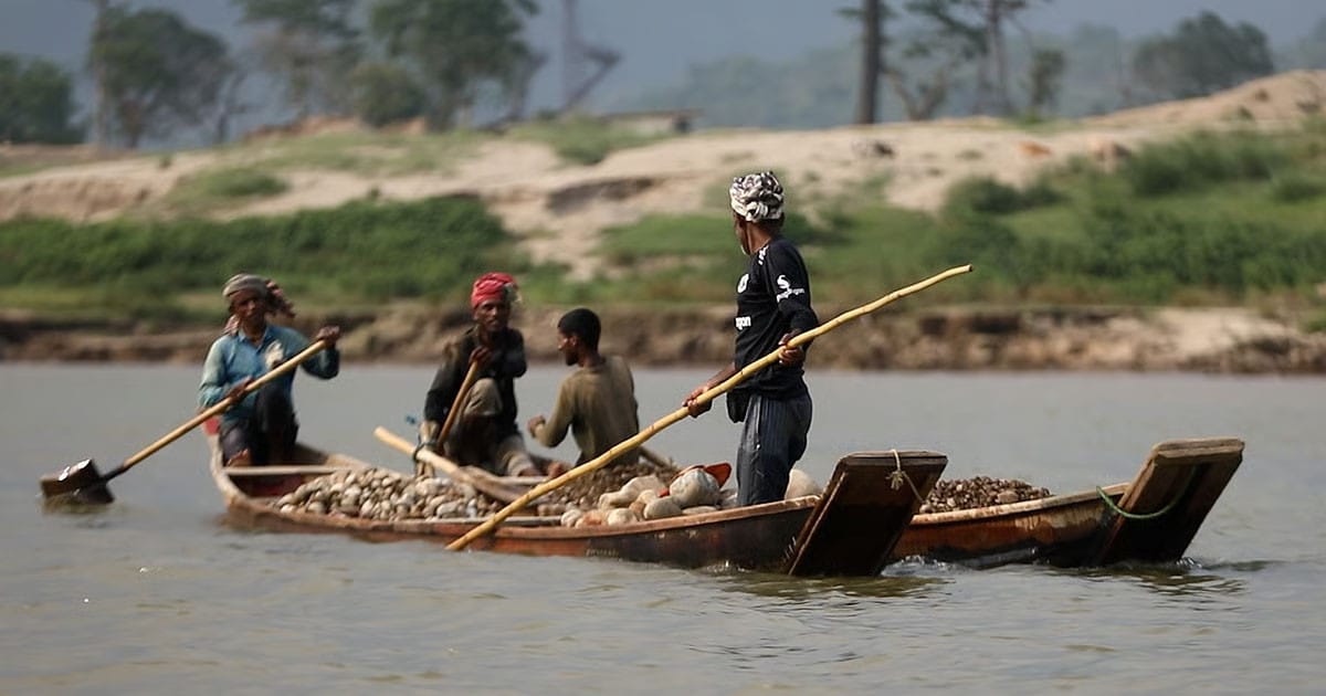 High-level committee to probe Sada Pathor looting