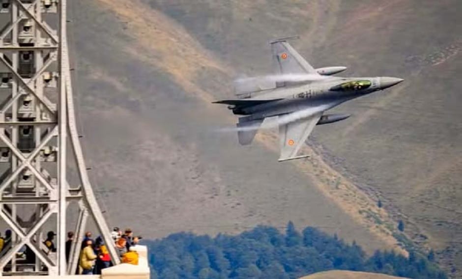 Romania, Poland, scramble aircraft as drones strike Ukraine