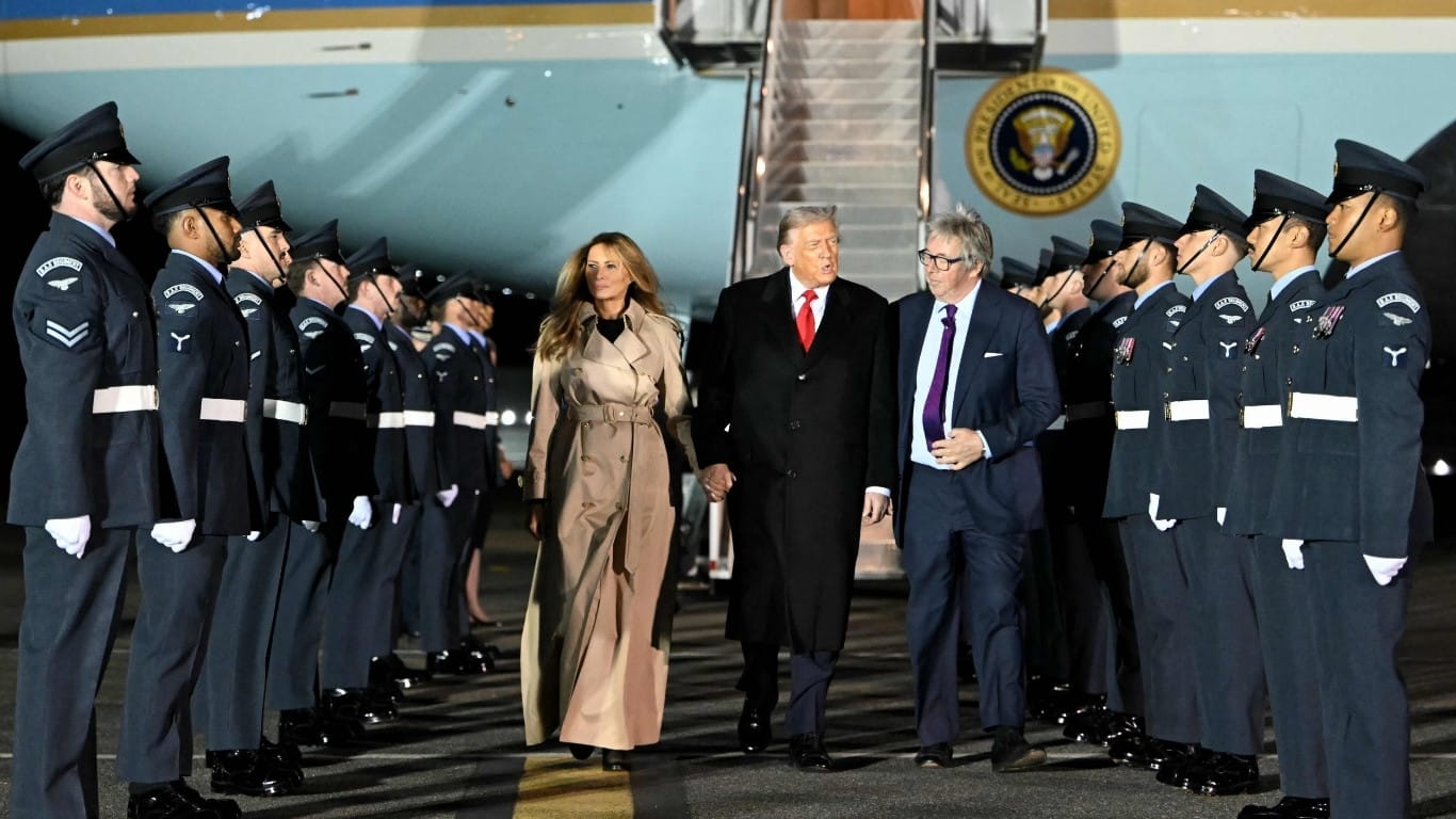 Britain rolls out royal red carpet for Trump's state visit