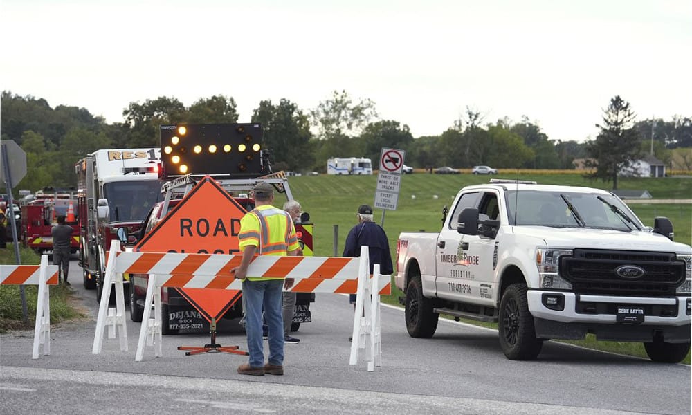 Gunman kills three police officers, wounds two in Pennsylvania