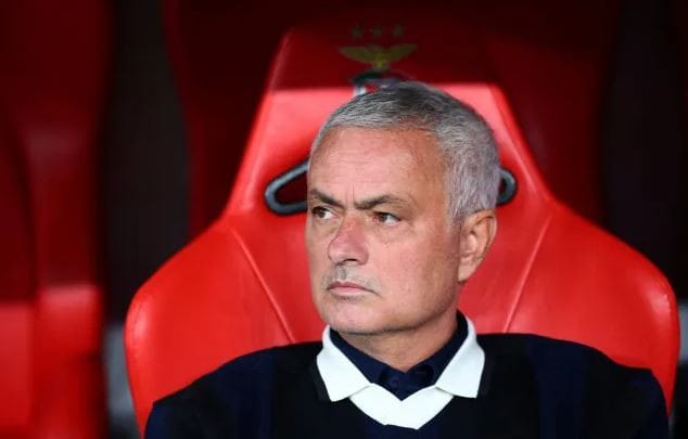 Benfica negotiating with Mourinho to be new coach