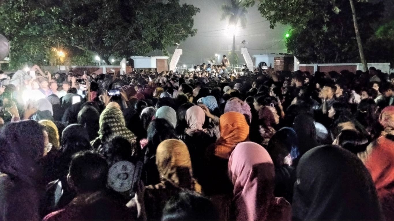 RU suspends ‘Ward Quota’ in face of protests