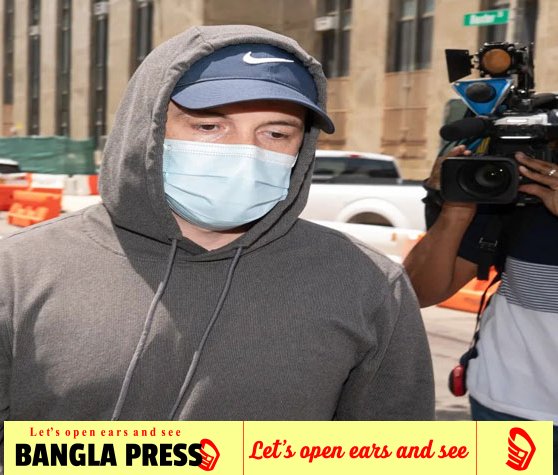 New York police officer pleads guilty to sexual relationship with ...