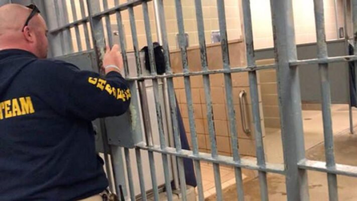 Marshallese man in ICE custody passes away at Louisiana hospital