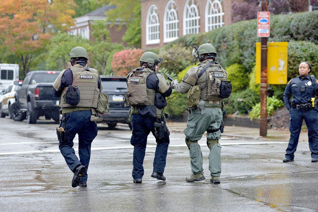 Pennsylvania synagogue shooting leaves 11 dead, 6 others injured