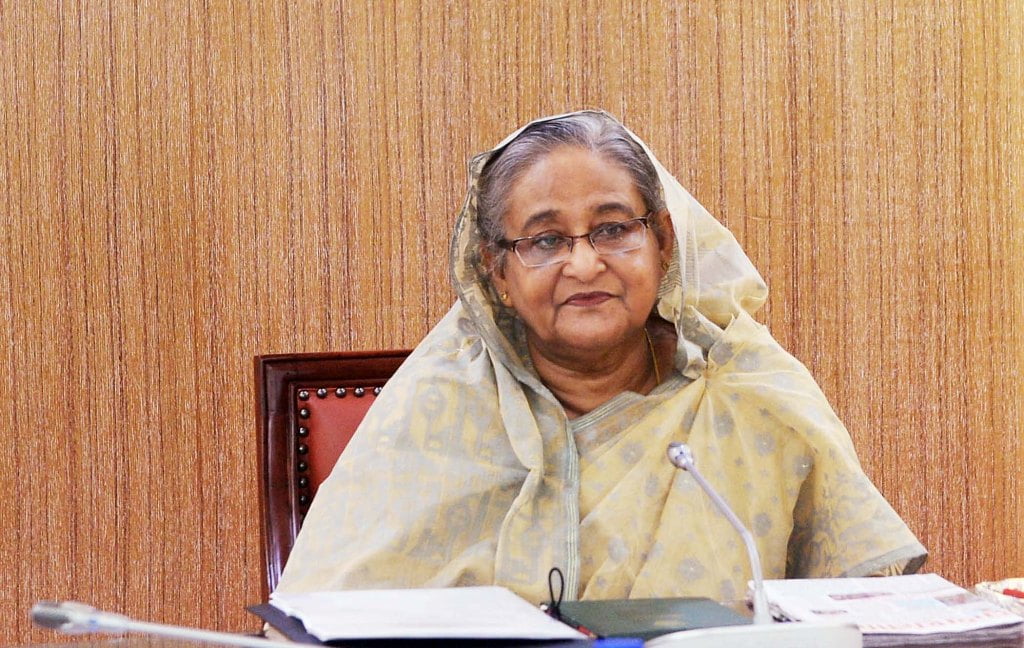 PM suggests measures to reduce road fatalities.