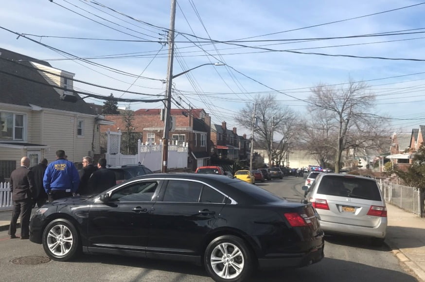 New York Detective Police Commits Suicide in Home