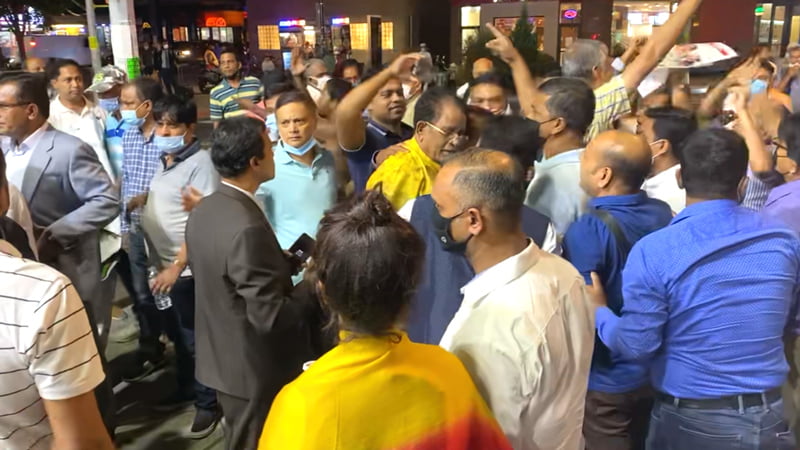 Police tired to stop AL-BNP clash in New York