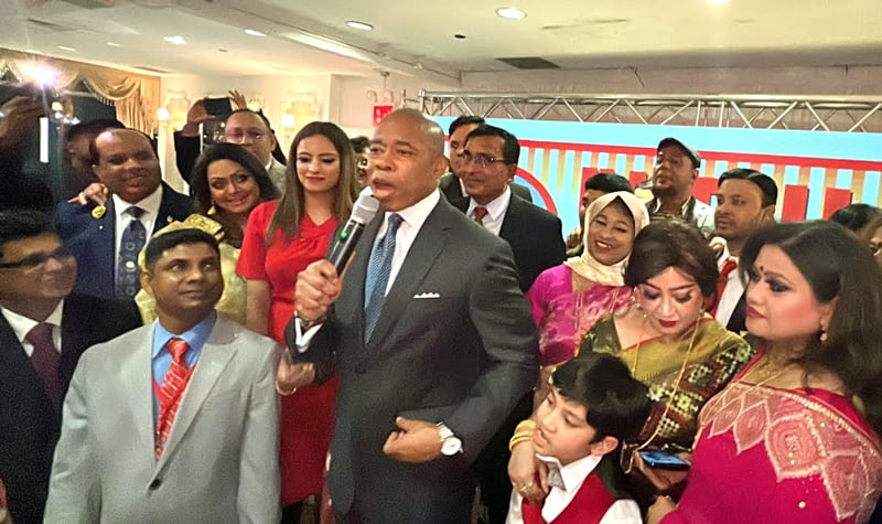 New York mayor shocked by unexpected question of Bangladeshi
