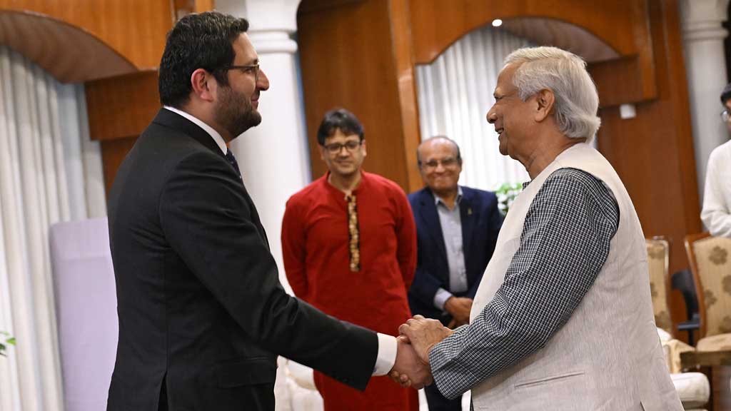 Engro eyes business opportunities in Bangladesh