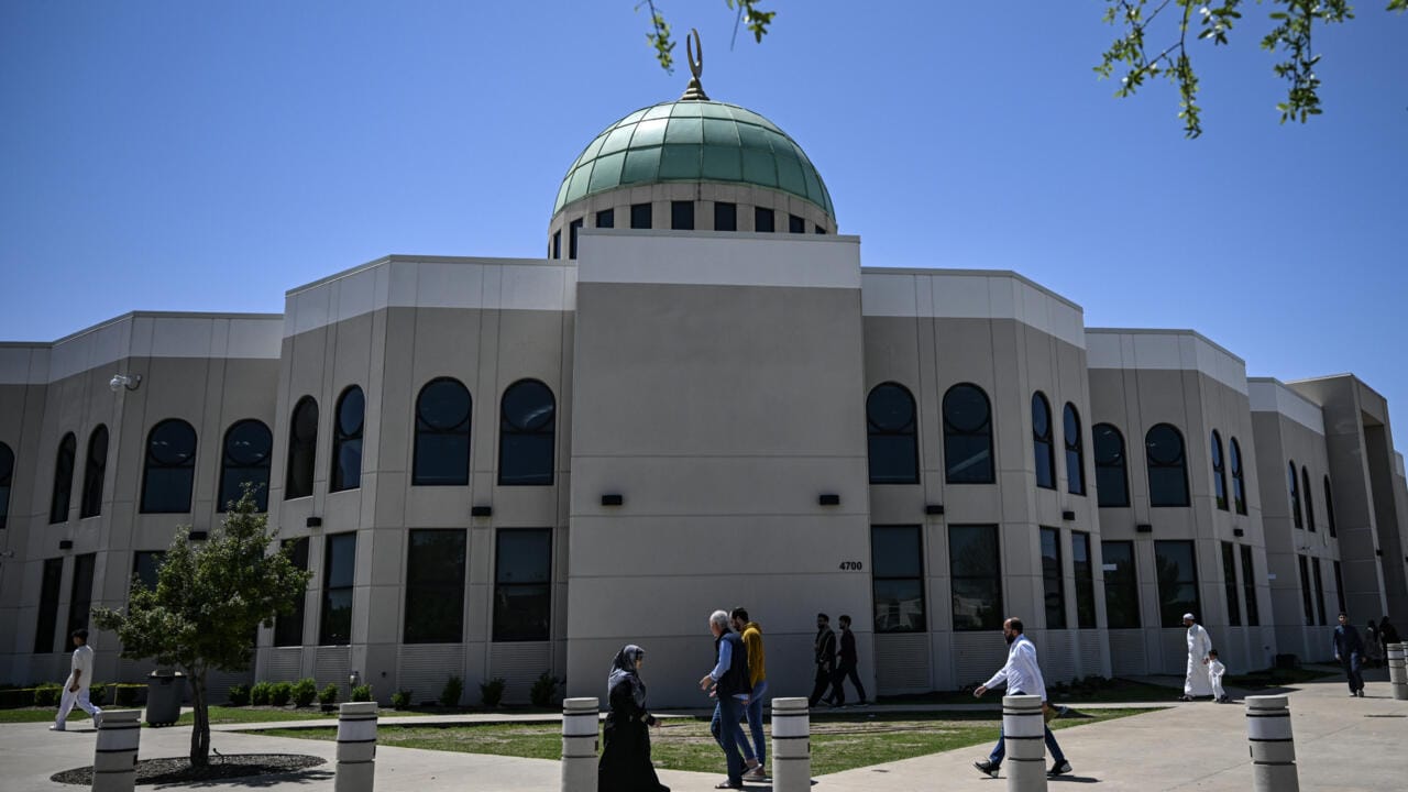 Plan for expanded Muslim community triggers hope, fear in Texas