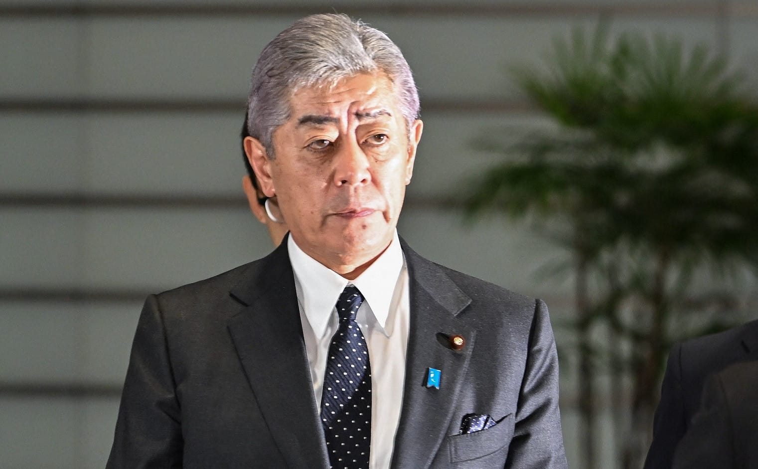 Japanese FM deeply shocked at loss of lives in Bangladesh jet crash