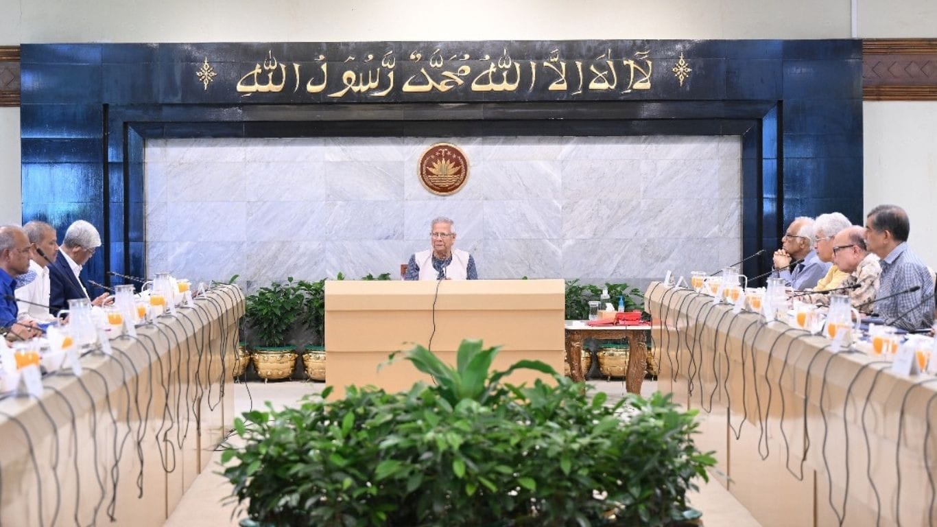 Govt to provide support to victims, confer state honour on 2 teachers