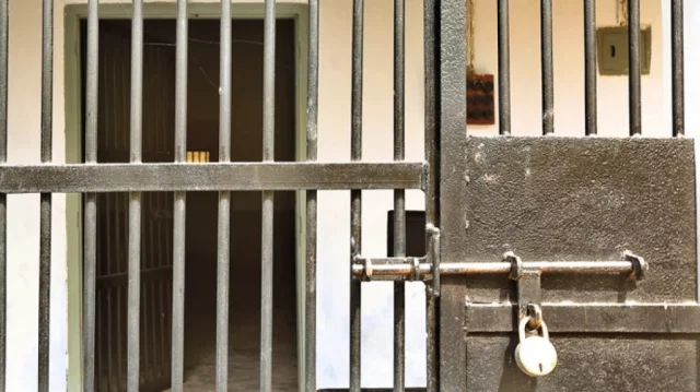 Student leader among five held for extortion at former MP’s home