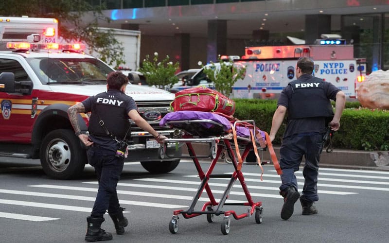 4 people including police officer killed in New York shooting
