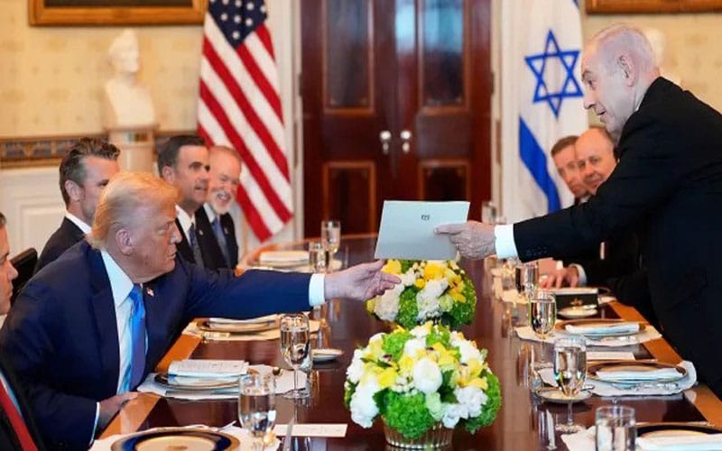 Netanyahu hands over nomination letter for Nobel peace prize to Trump