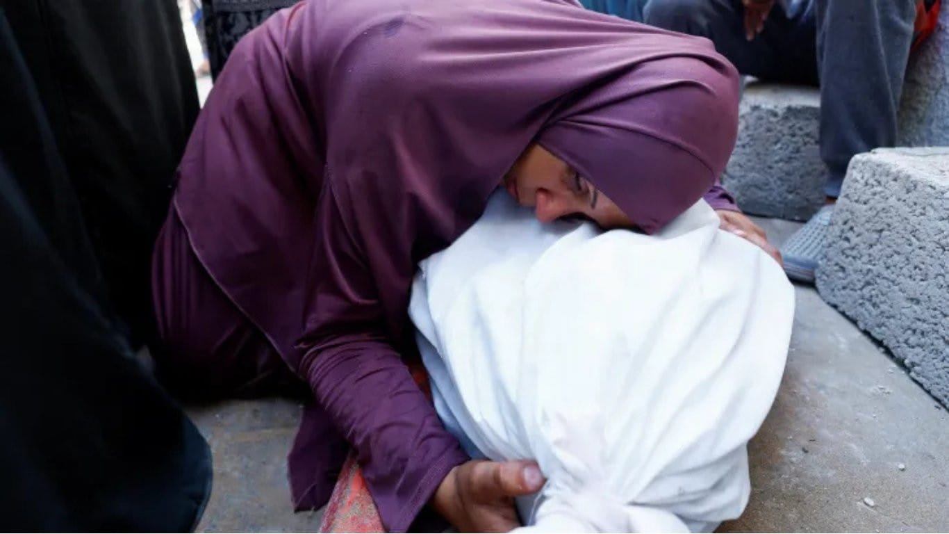 Israel kills over 20 in Gaza; aid agencies urge ceasefire