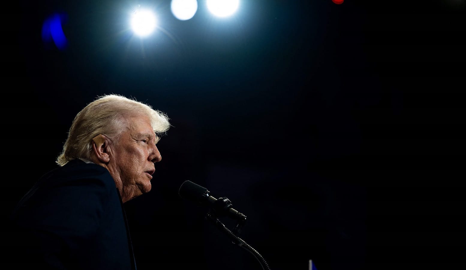 Trump issues 'last warning' to Hamas over hostages